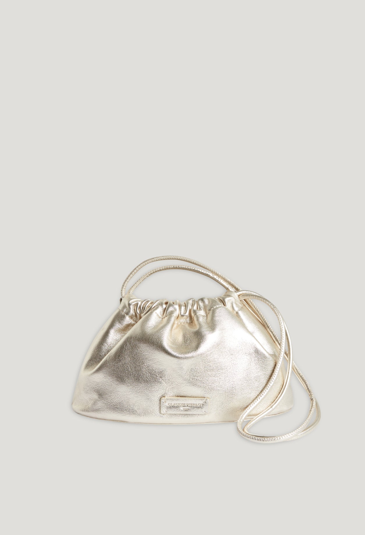 Bolso de piel dorado