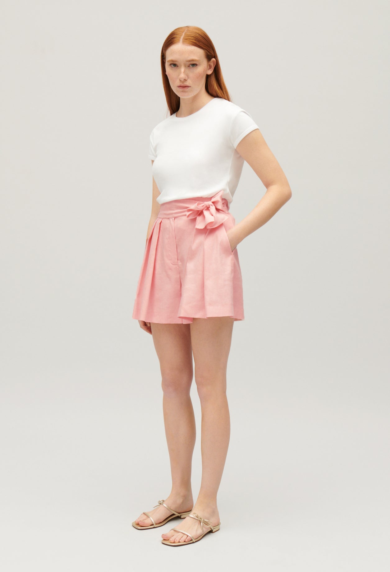 Short anudado rosa